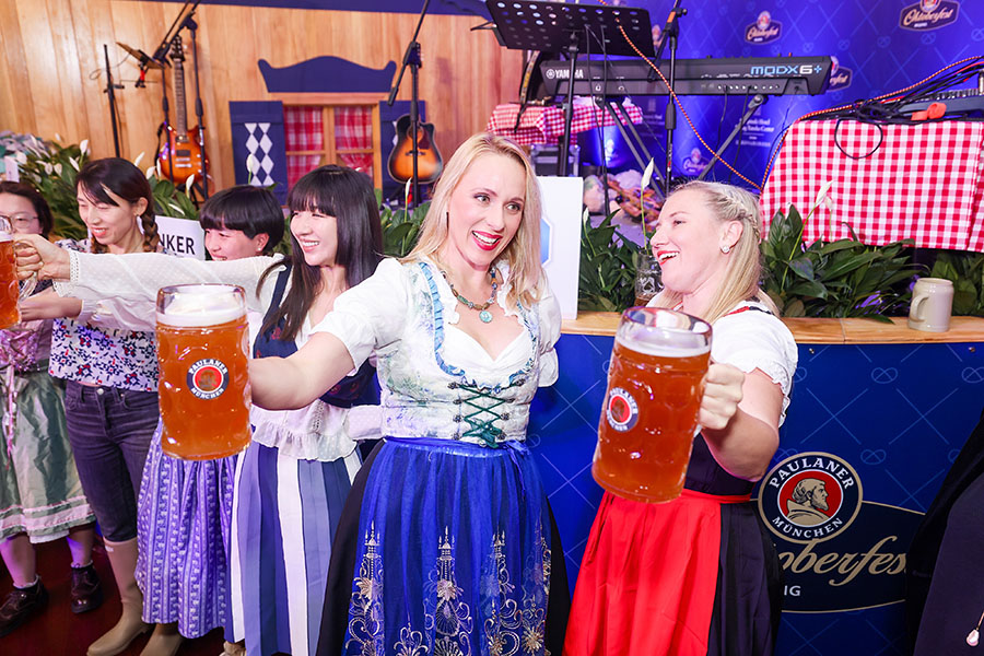 Prost! Oktoberfest kicks off in Beijing